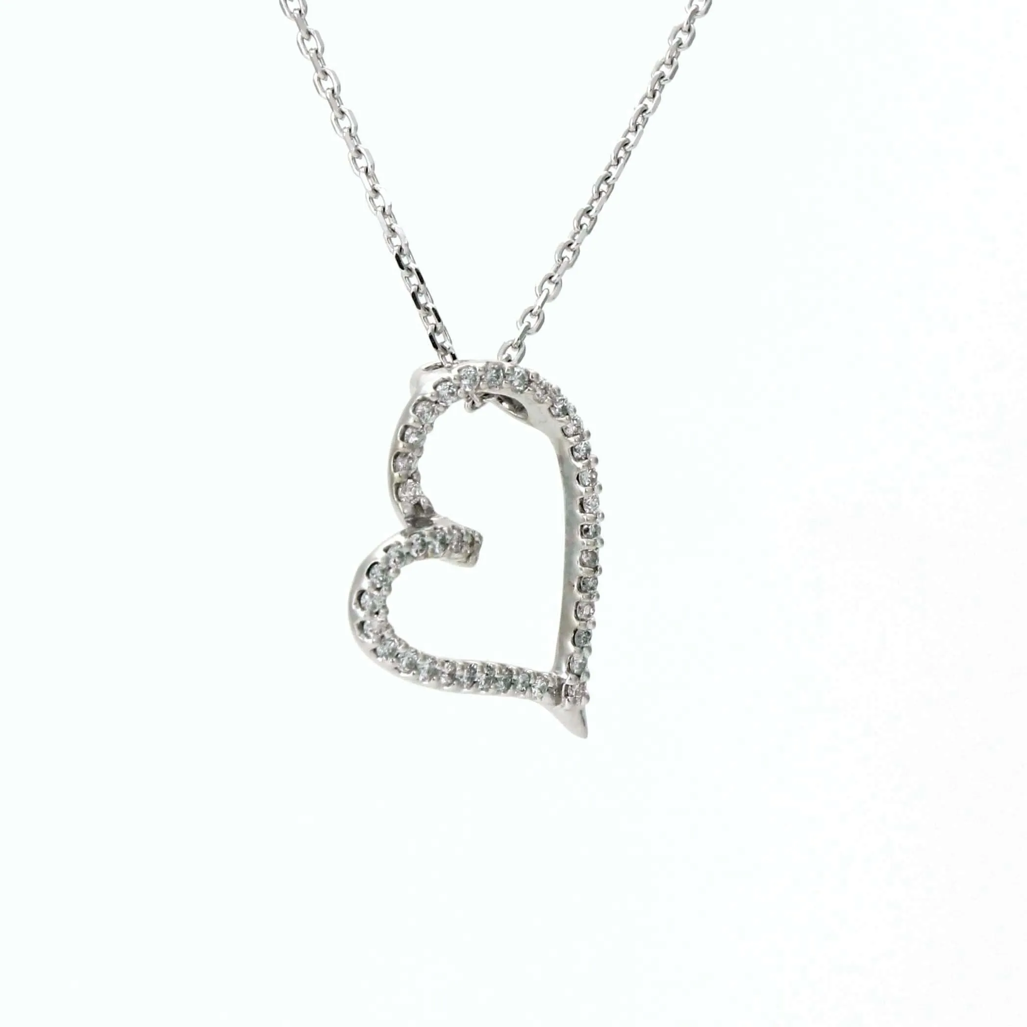 Women's Diamond Heart Pendant Necklace in 14k White Gold